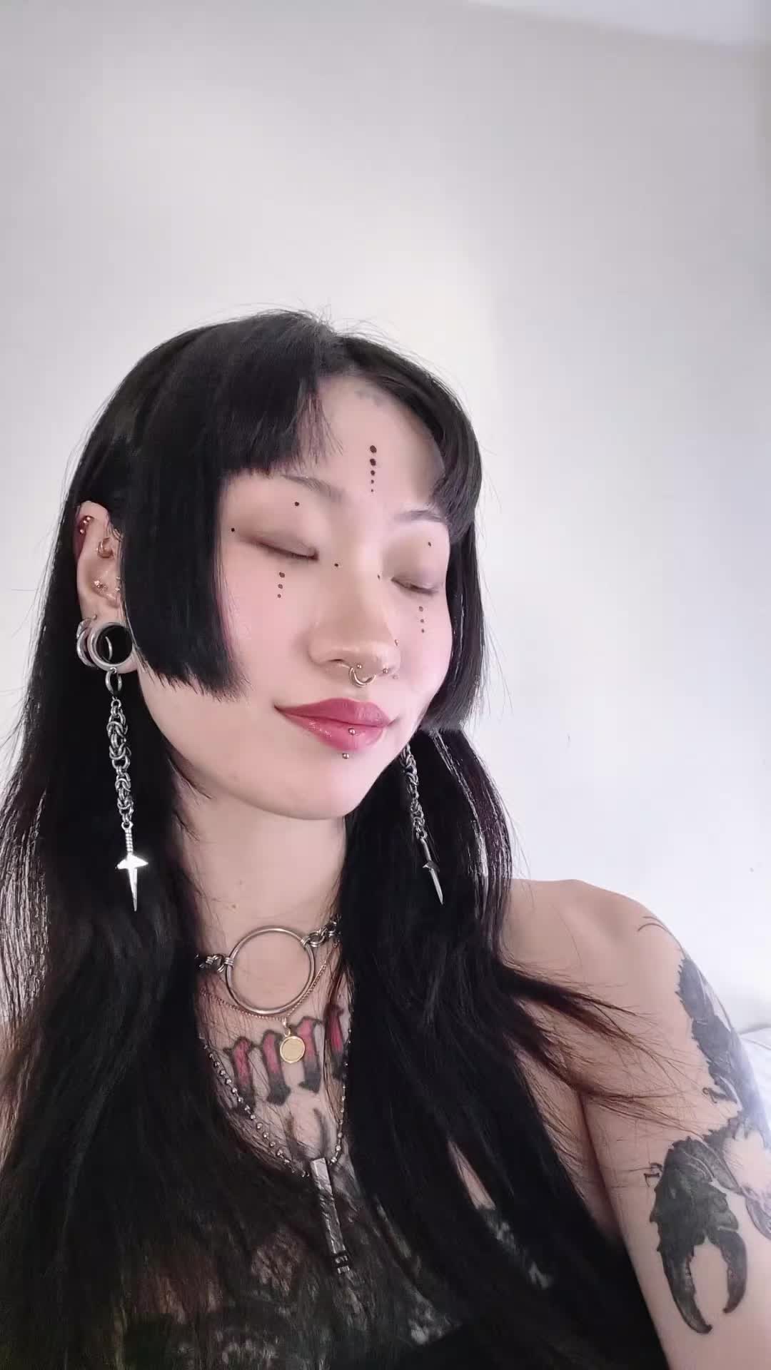 @filthylilfiend