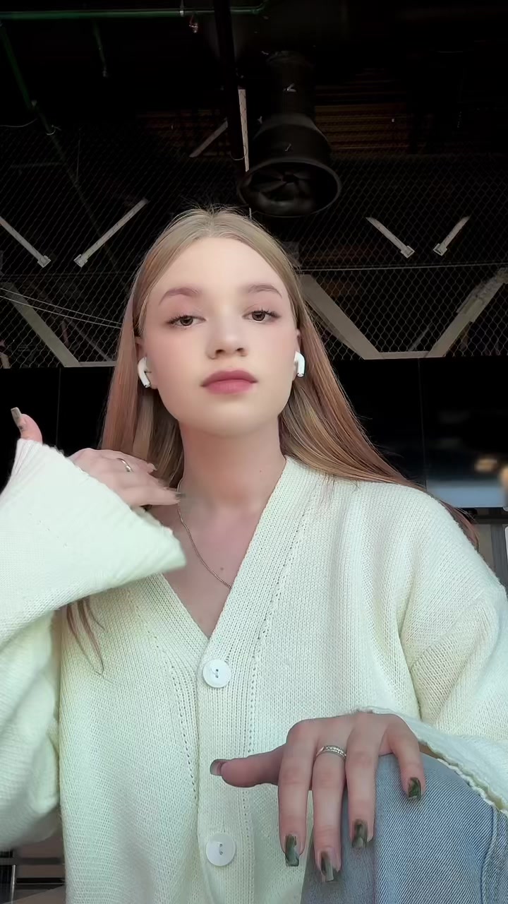 @🦋Жираф Олина🦋