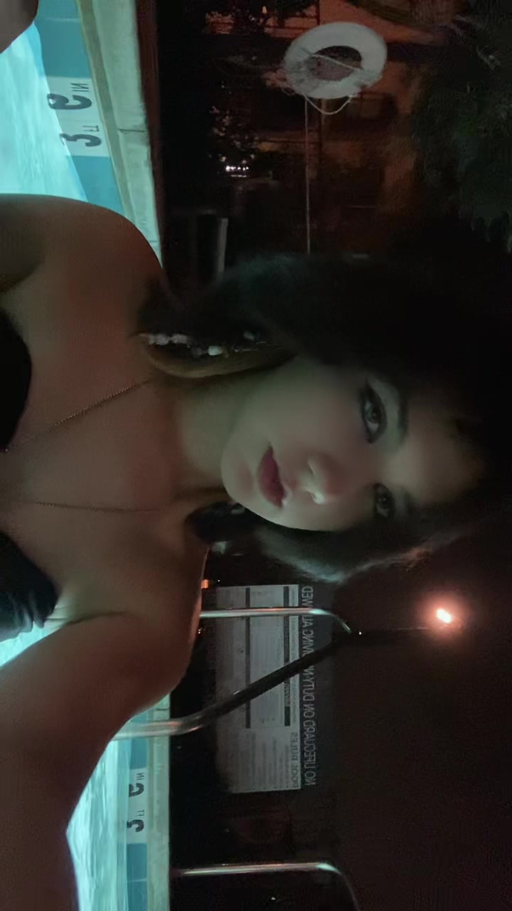 @Kat