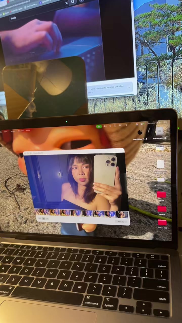 @️