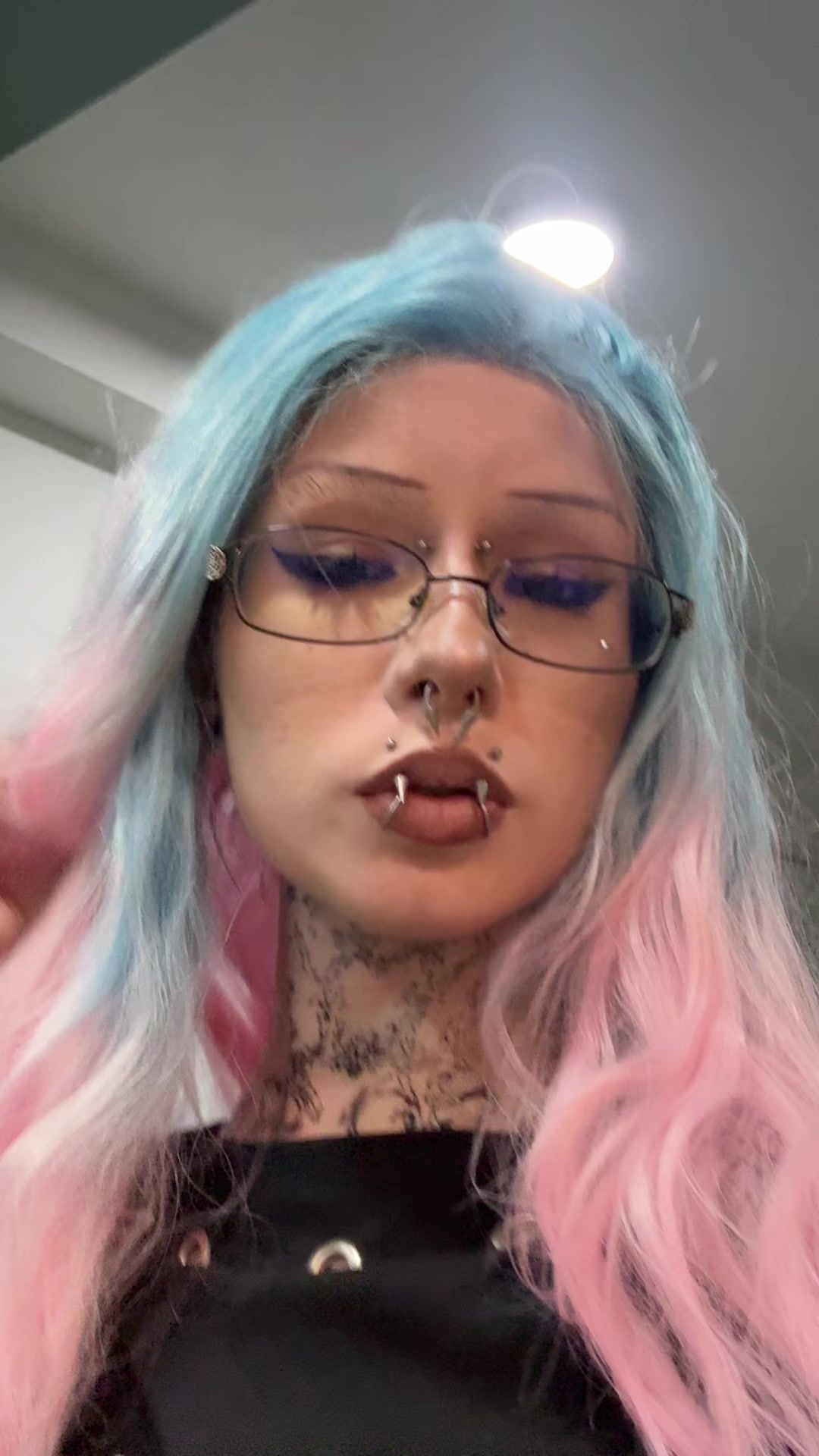 @lu