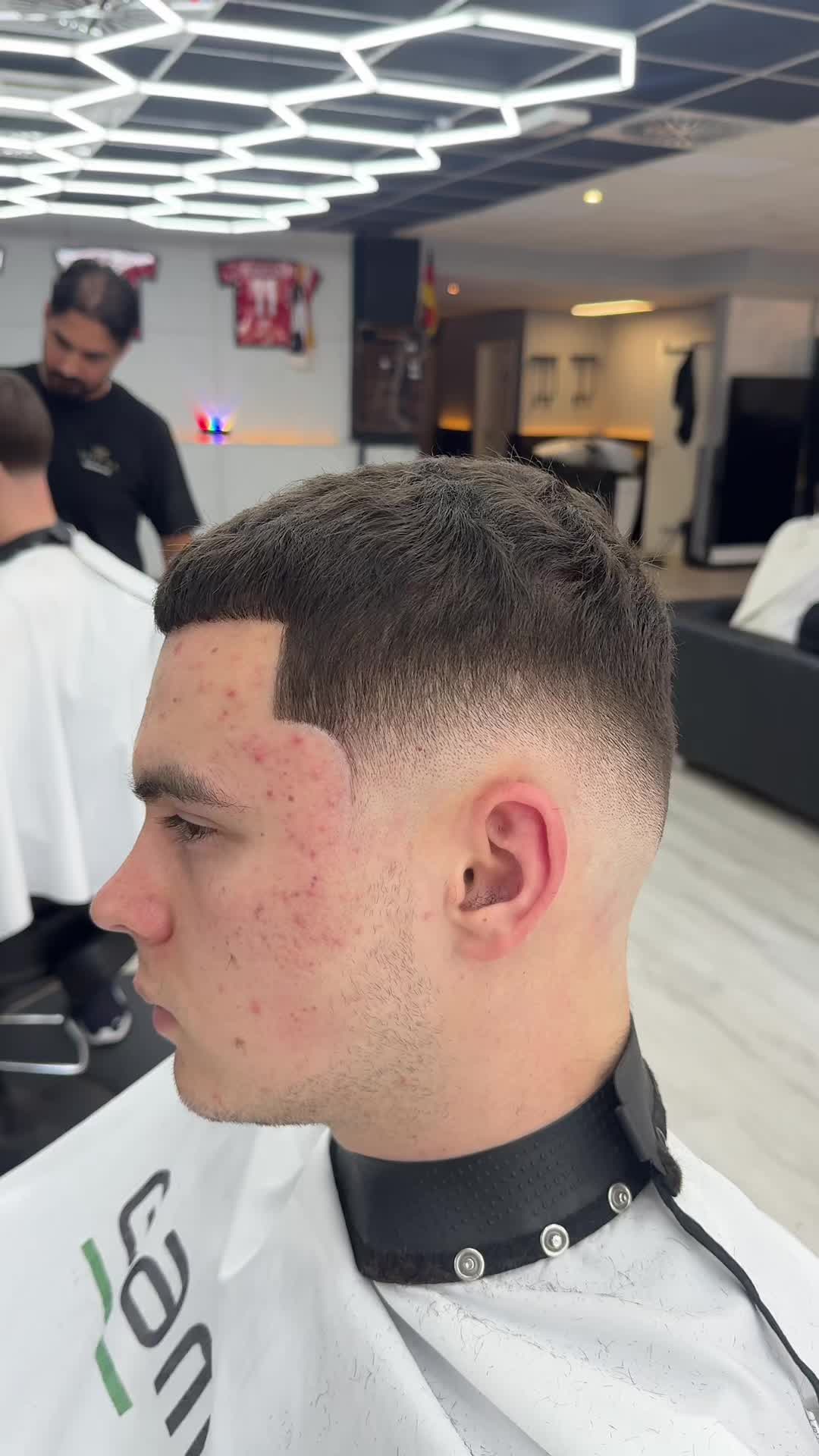 @Royalbarbershop