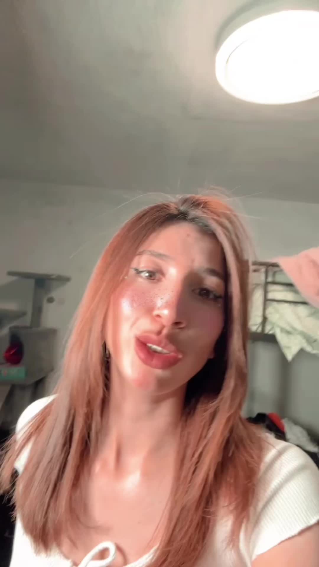 @NAOMI 🍒