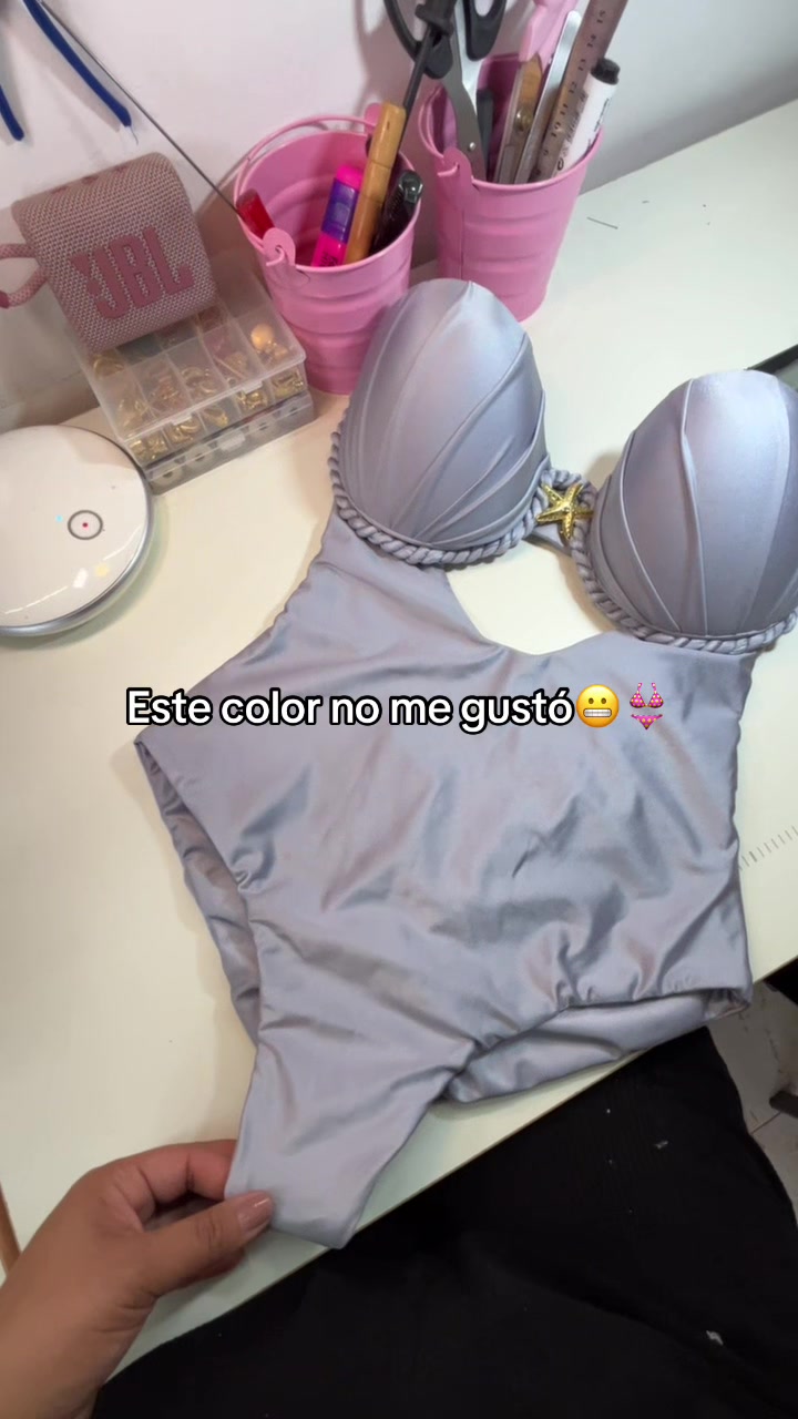 @Coquetaswimsuit