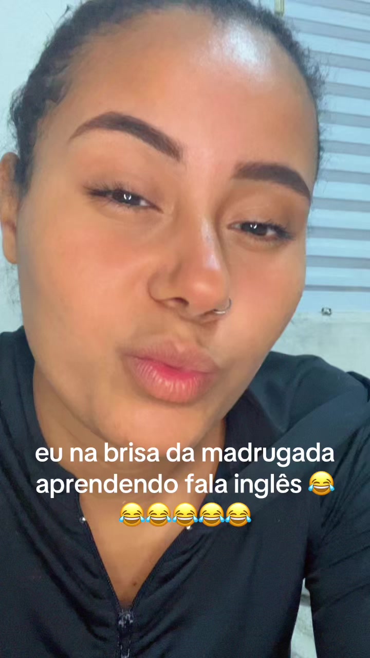 @itsnaraelle