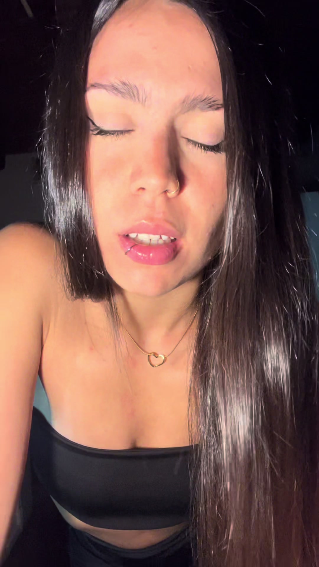 @nahomiraia