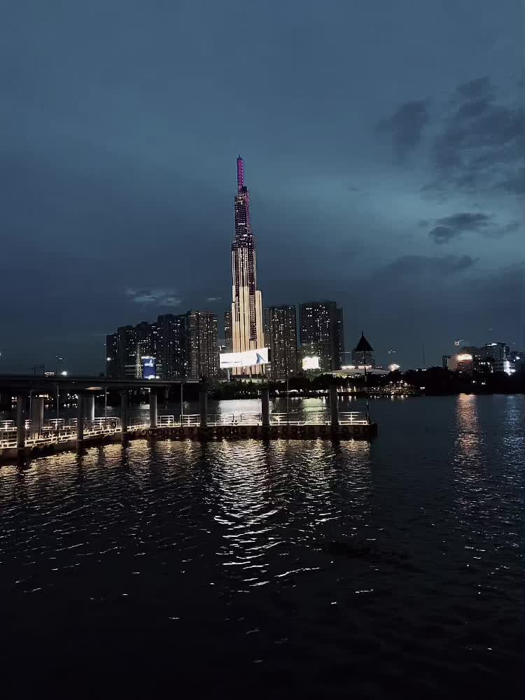 @Hết Nợ Đổi T&ecirc;n