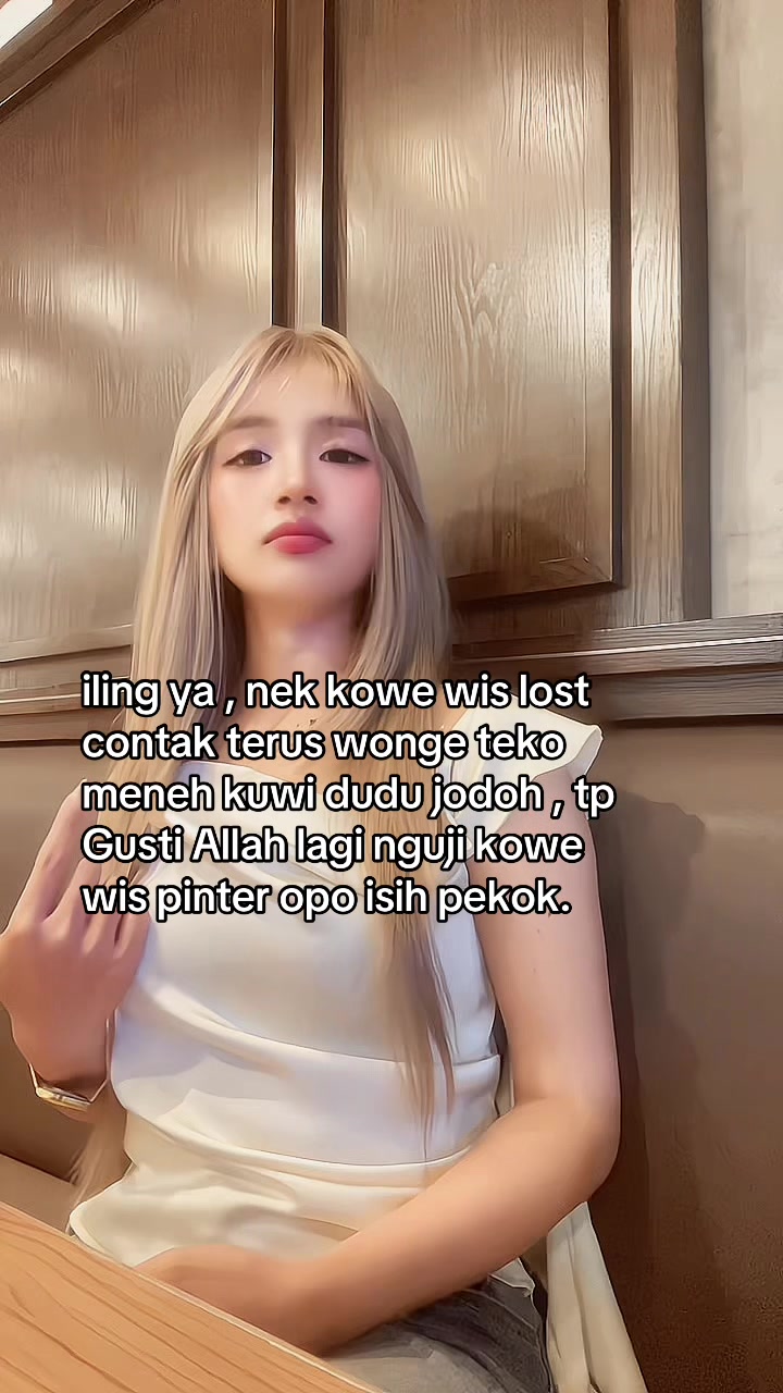 @👑𝙌𝙐𝙀𝙀𝙉𝙇𝙔👑