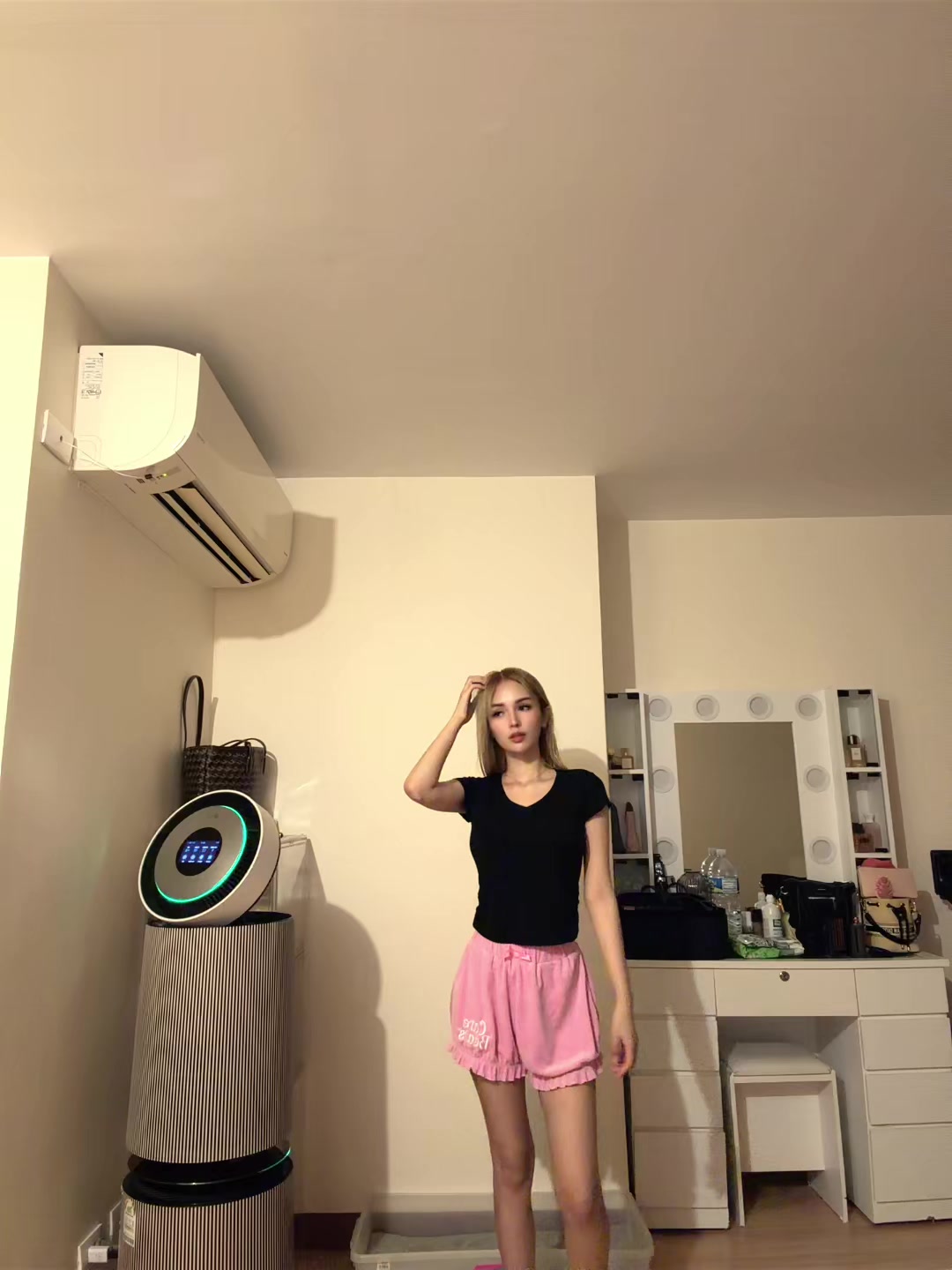@Z