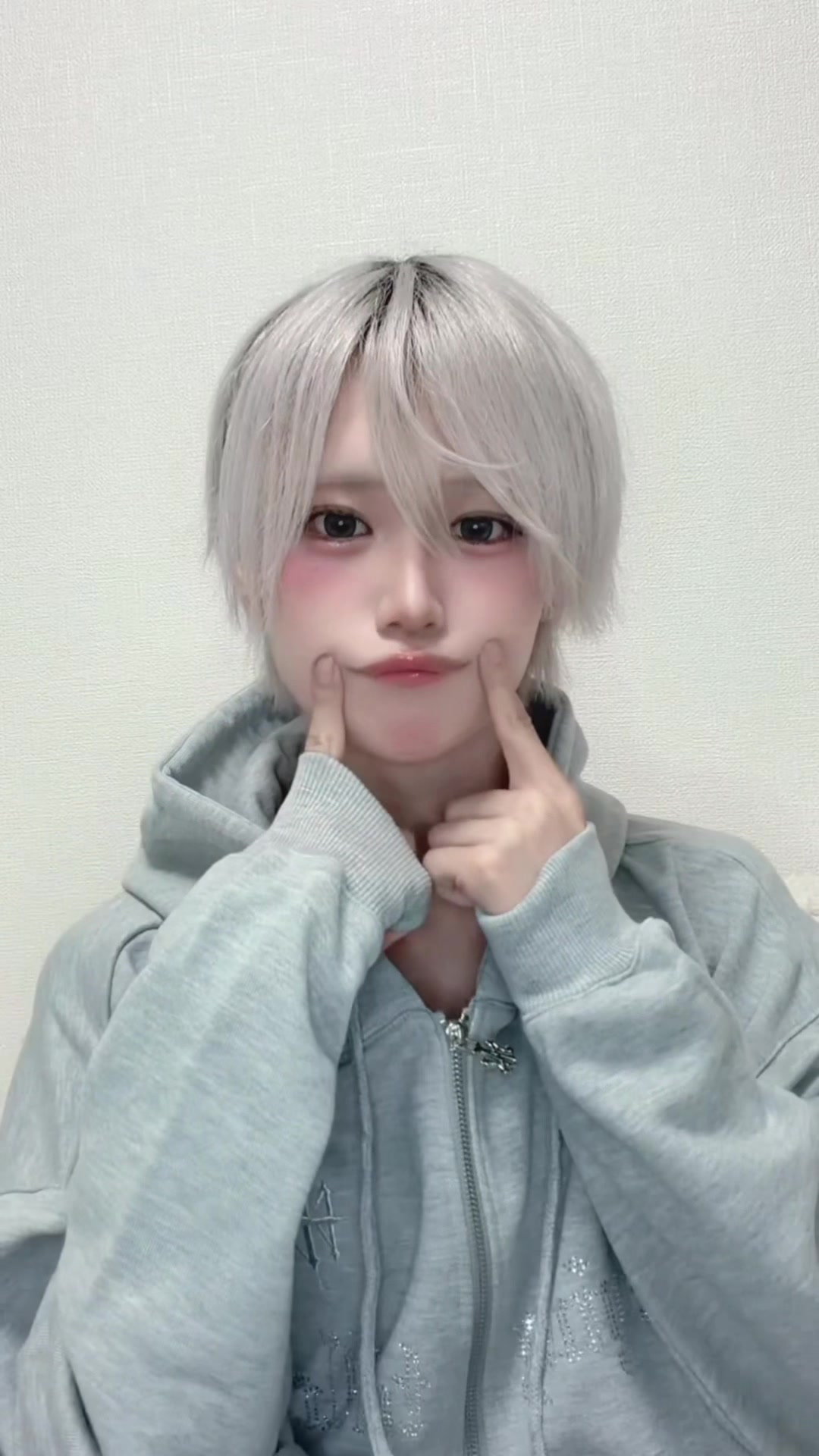 @ねる