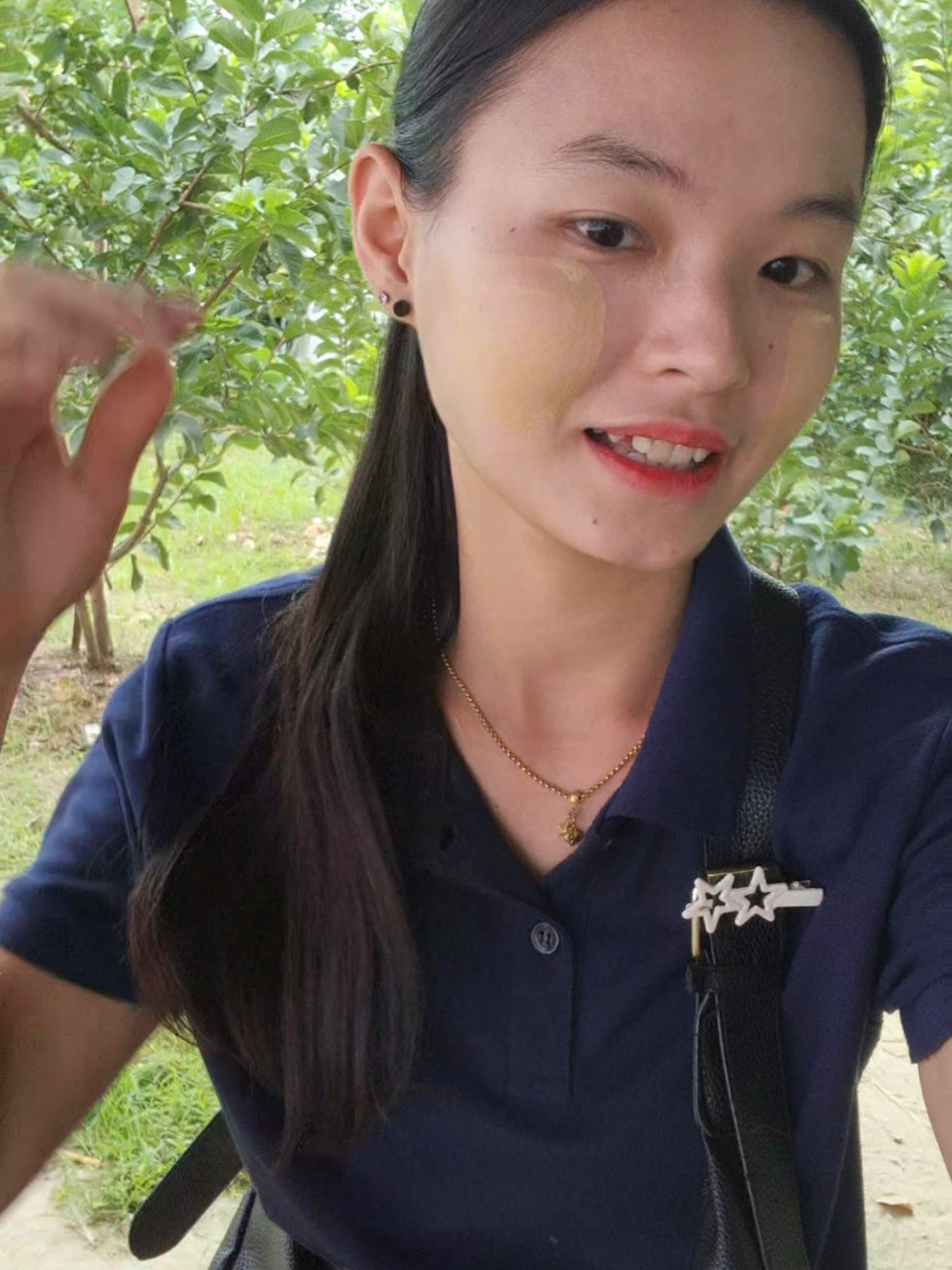 @Khin Gyi kyal