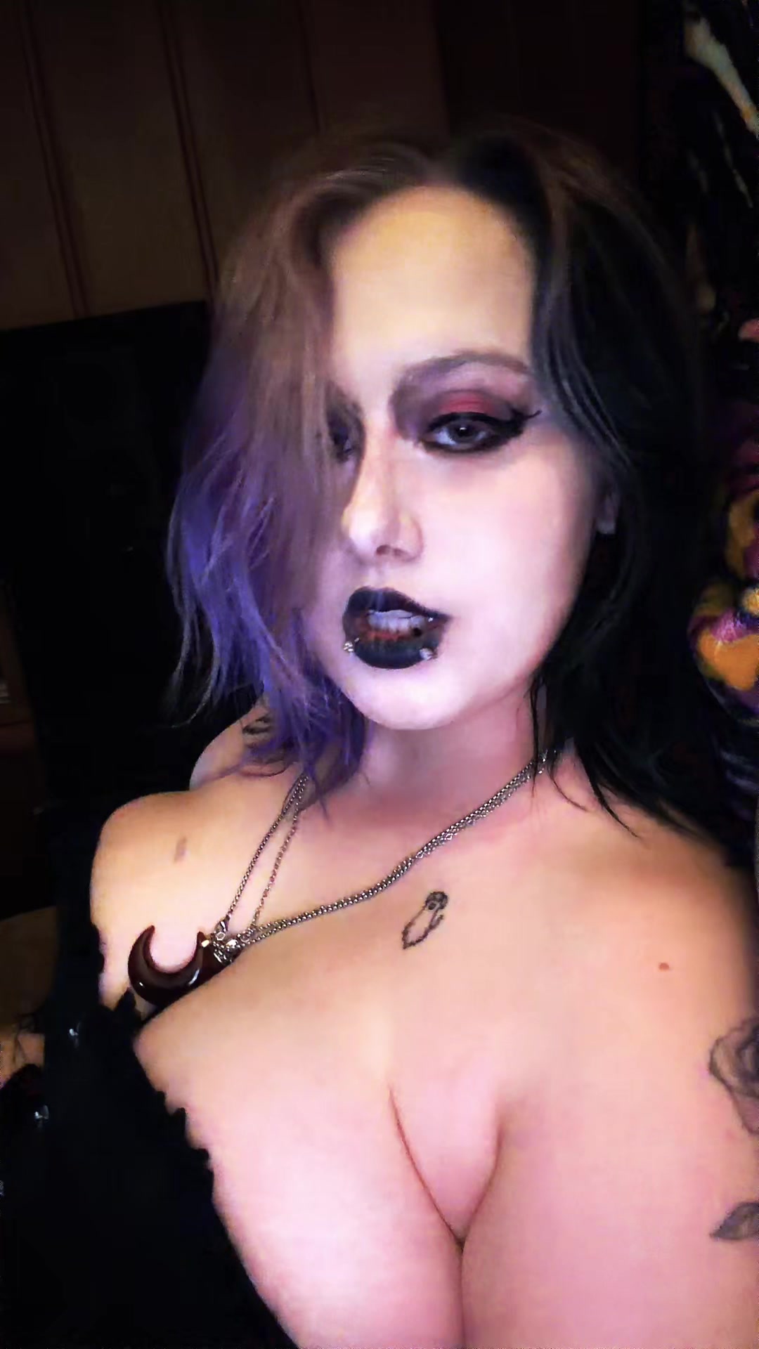 @𝕷𝖊𝖝