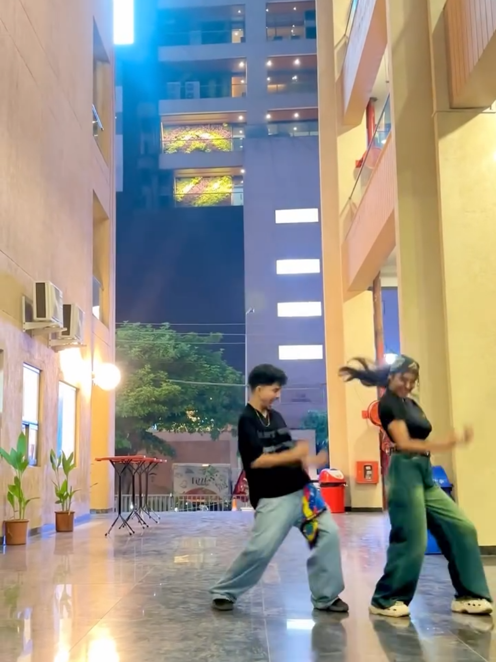 @Dance Lover
