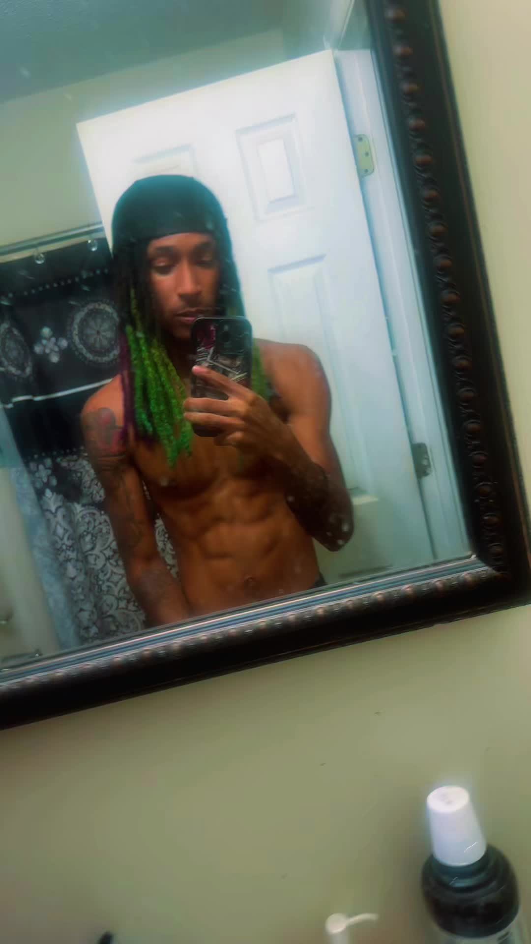 @LilTaeeee
