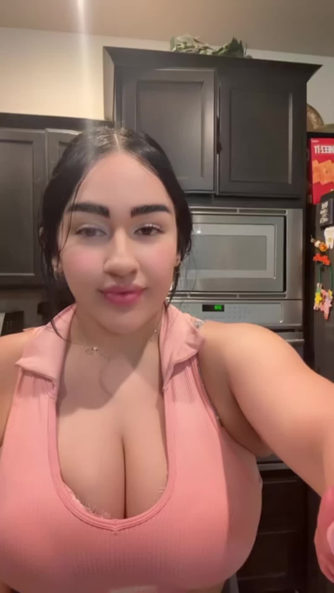 @yevanyberry7777
