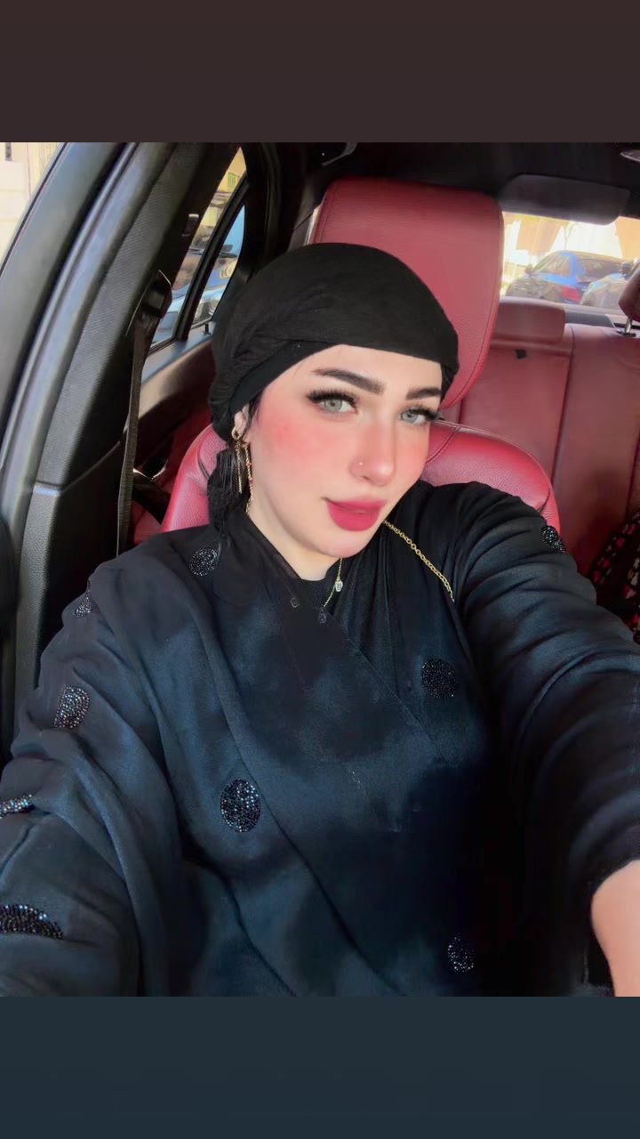 @ملكة الخليج اية الجبروني