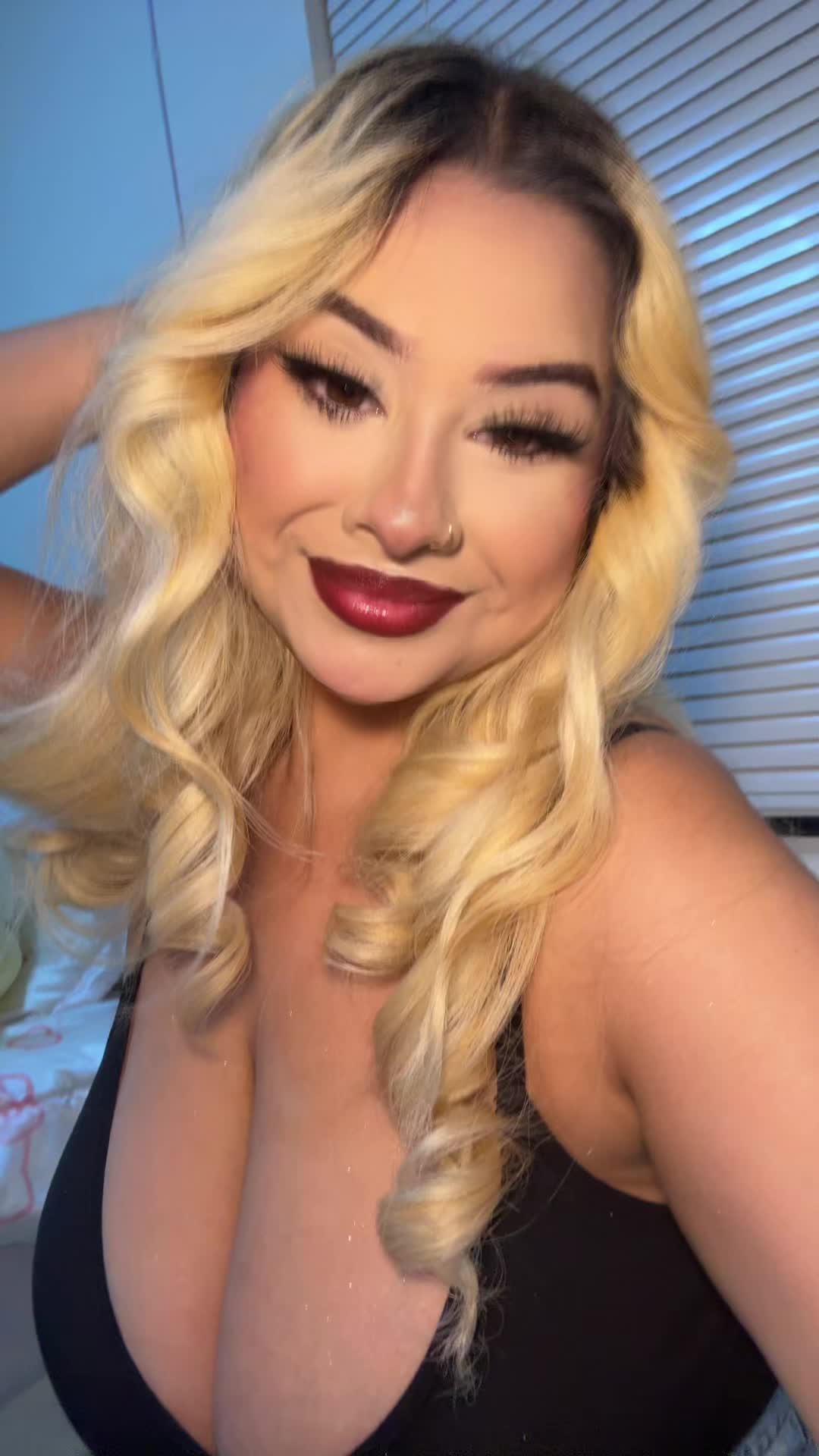 @toni