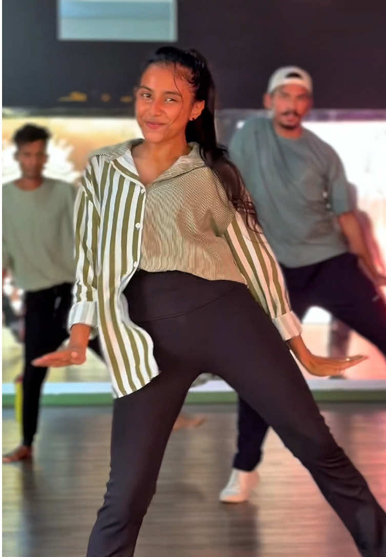 @Randy Dance Studio