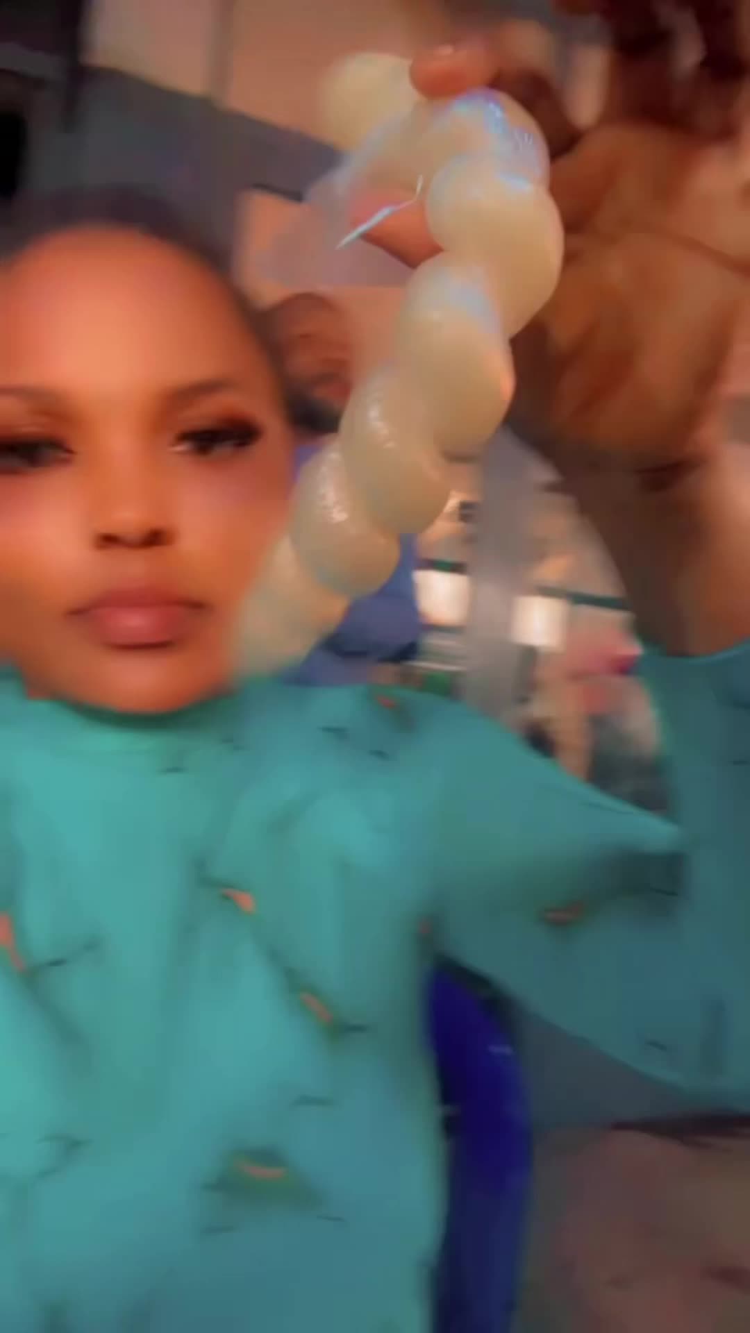 @naomie