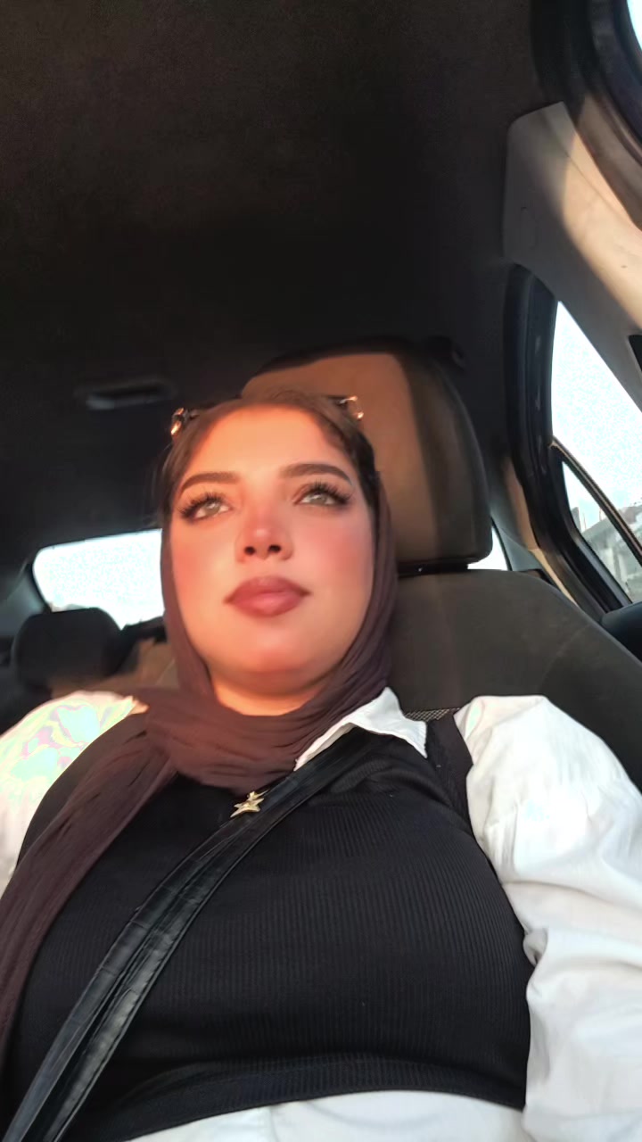 @ساره