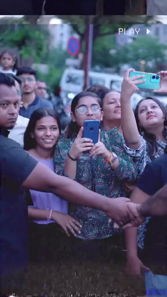 @Hina Khan 💎