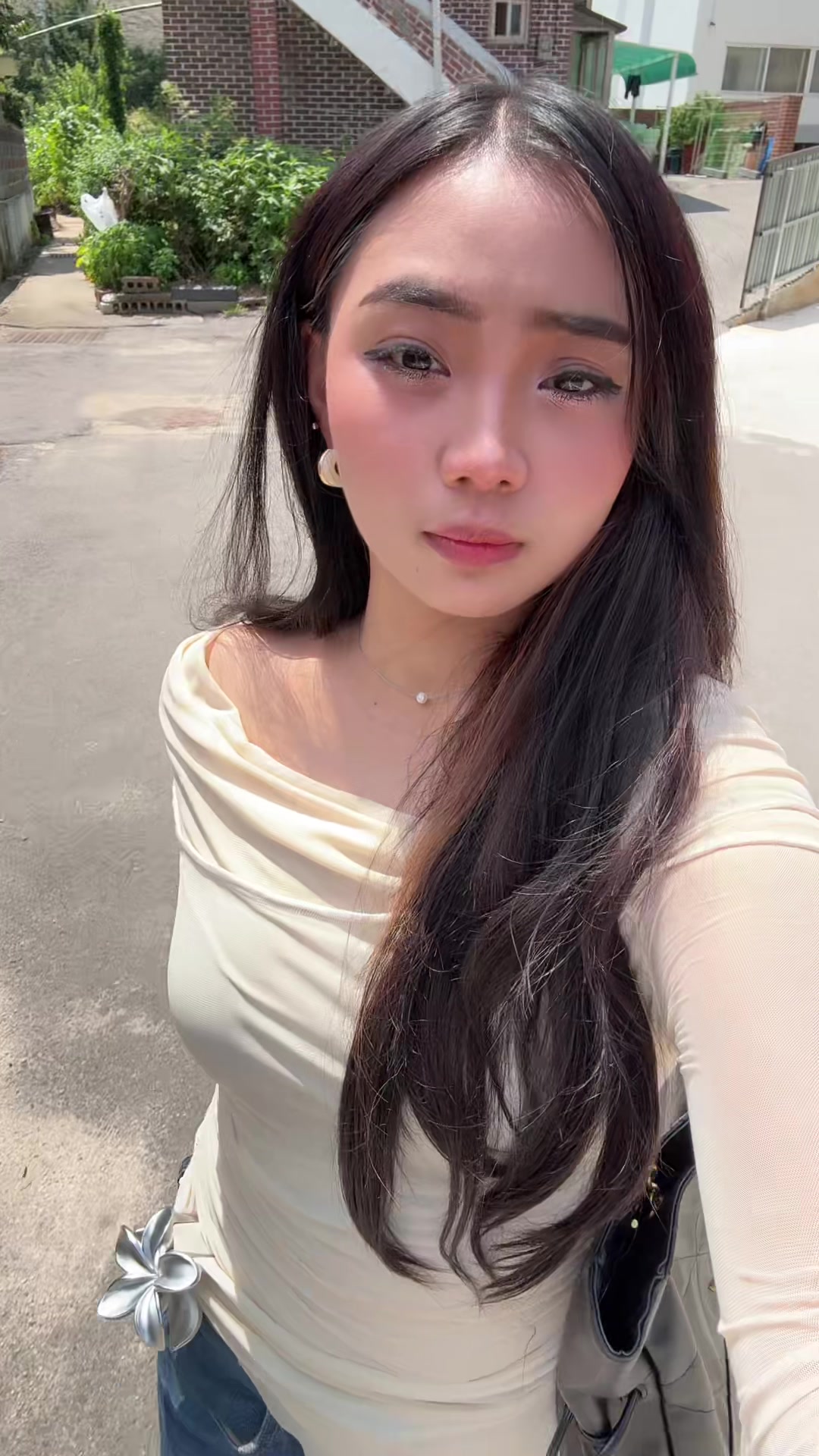 @mellybahnie