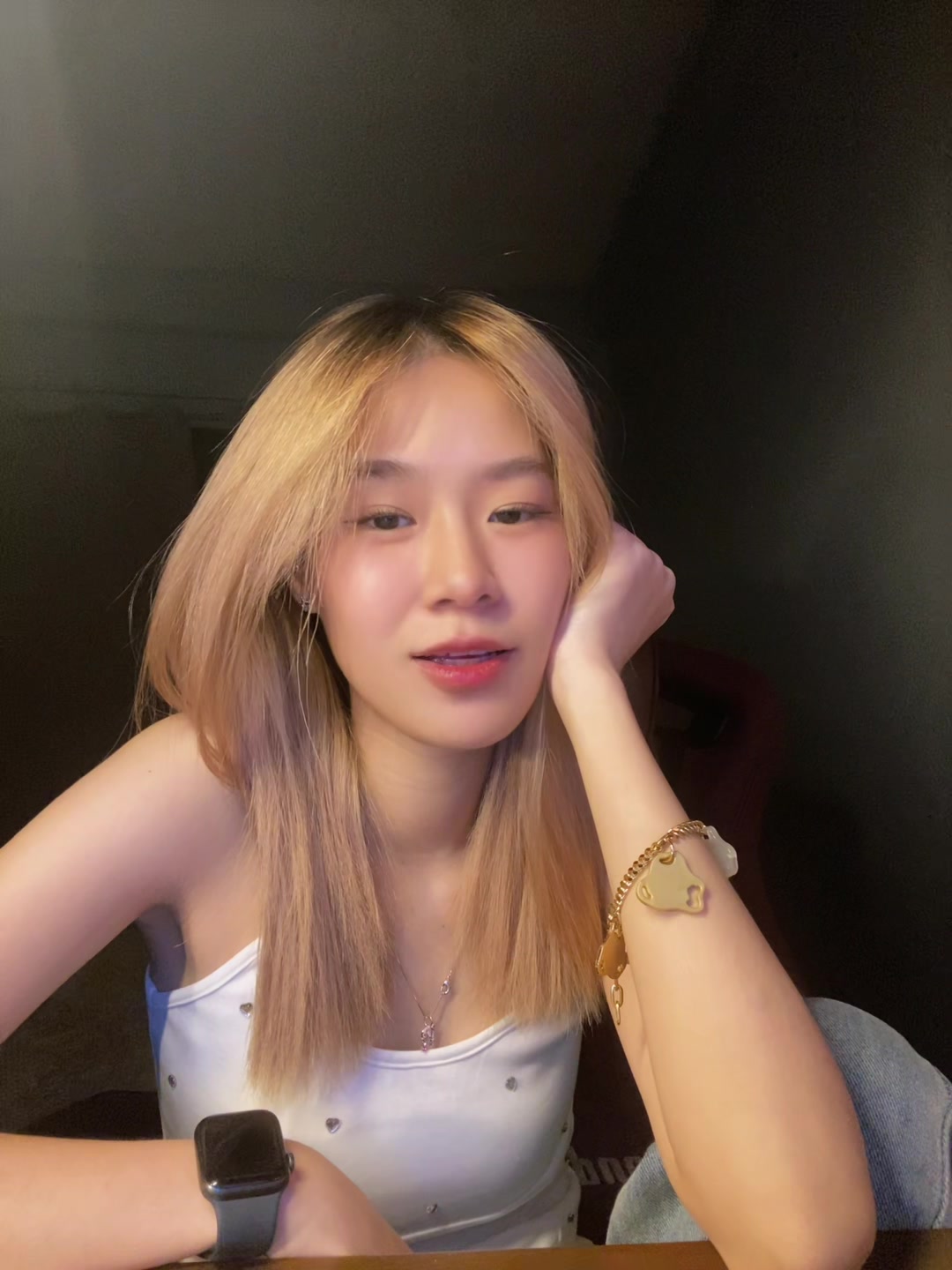@แอลลี่ยู♡