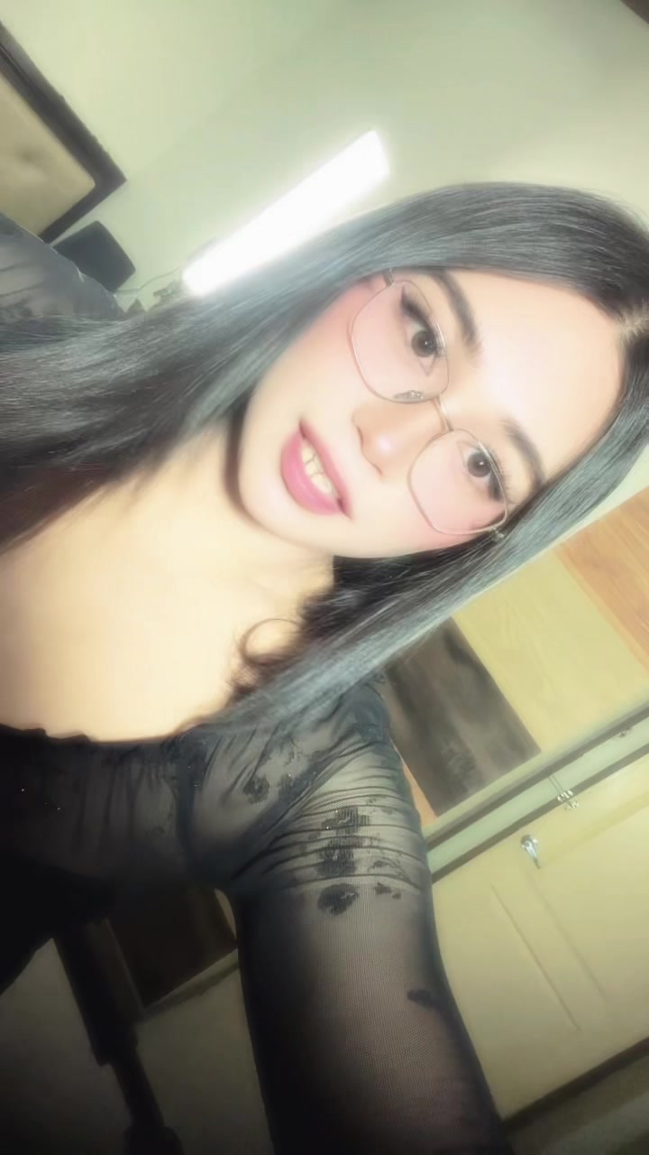 @ur_rhej