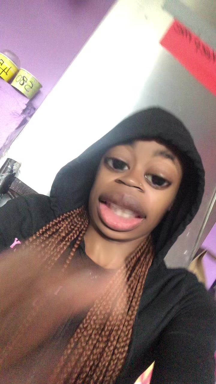 @Slim_tish🦋🥀