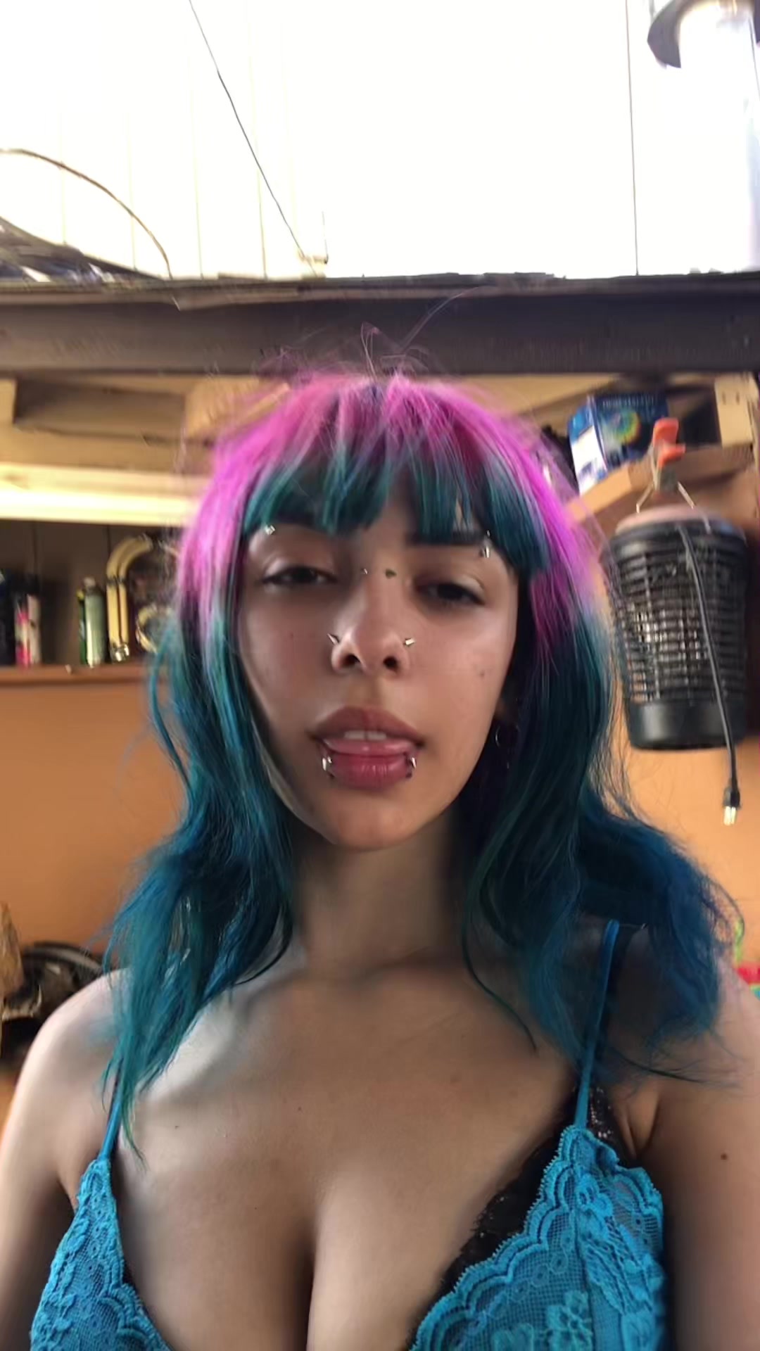 @Jessalyn