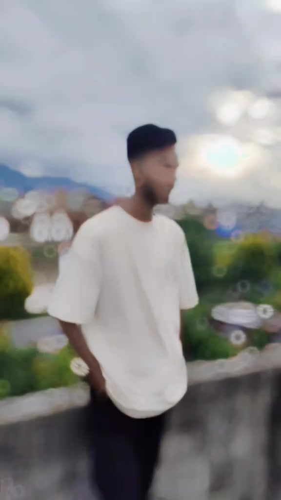 @Dᴇsɪ ʙᴏʏ