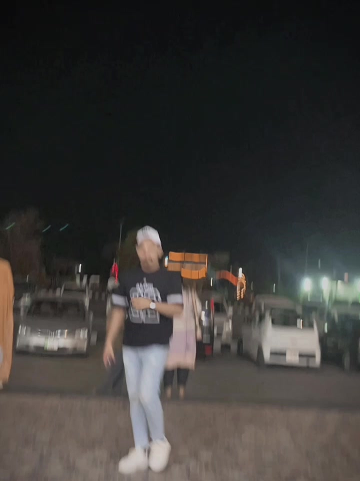 @♕