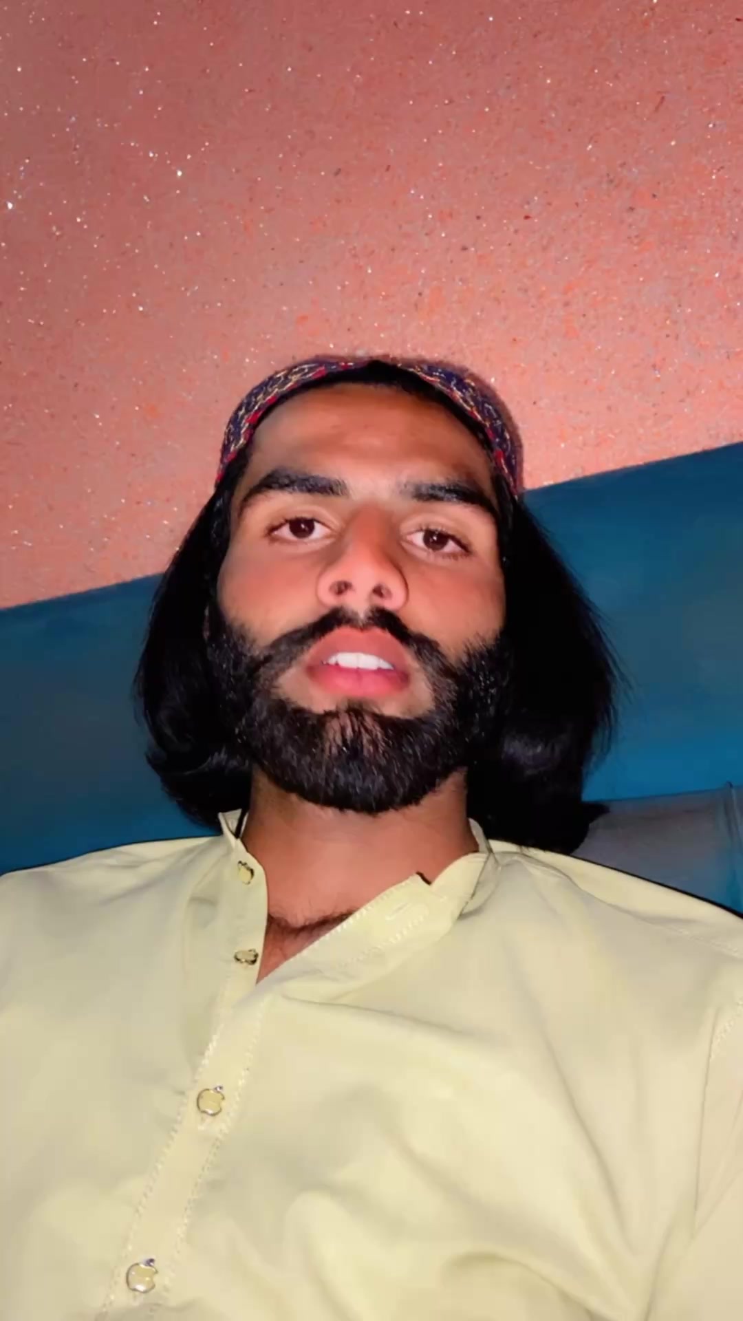 @Zubair 👑💖 KING