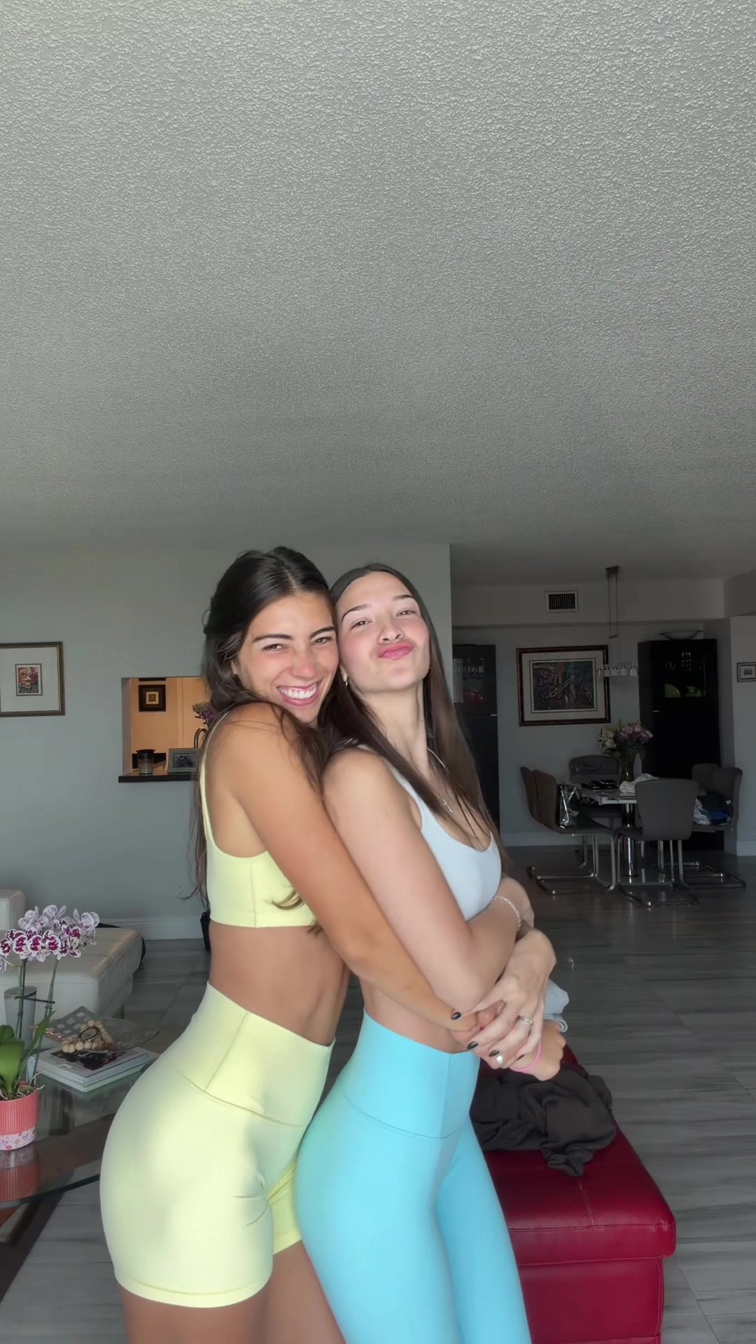 @hanahgonz