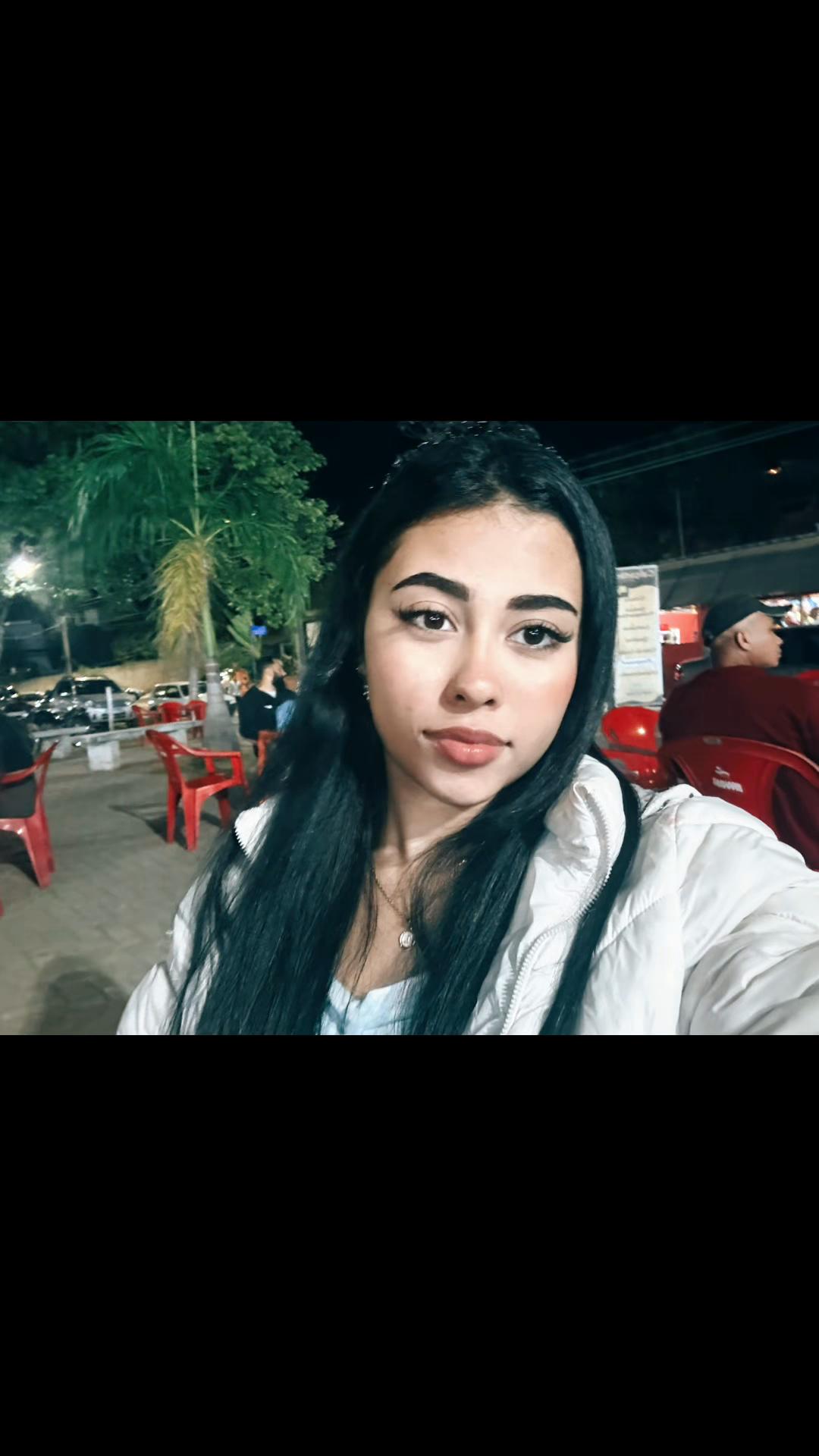 @Lary Show