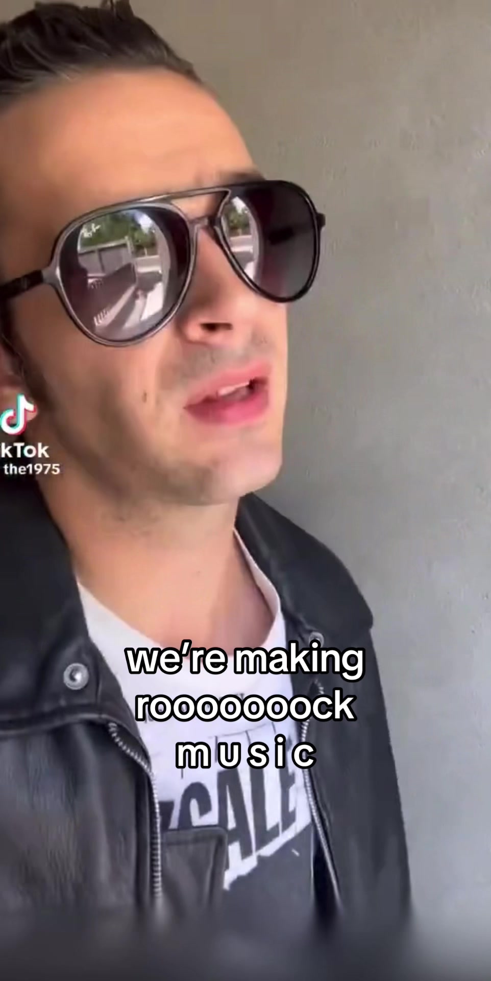 @Jill ⎕ 🪩