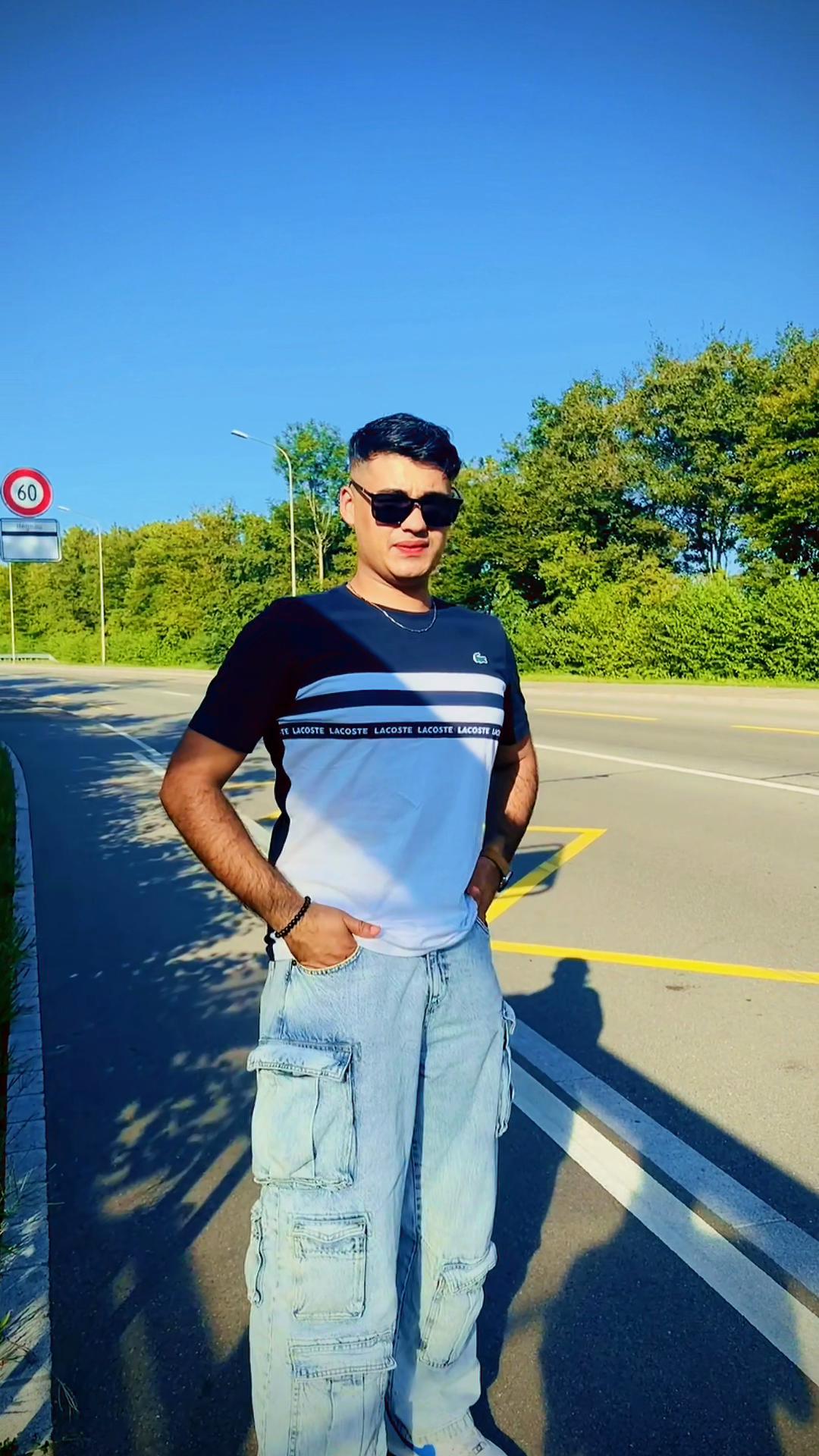 @Beşir Norouzi🇨🇭🥰🇬🇧