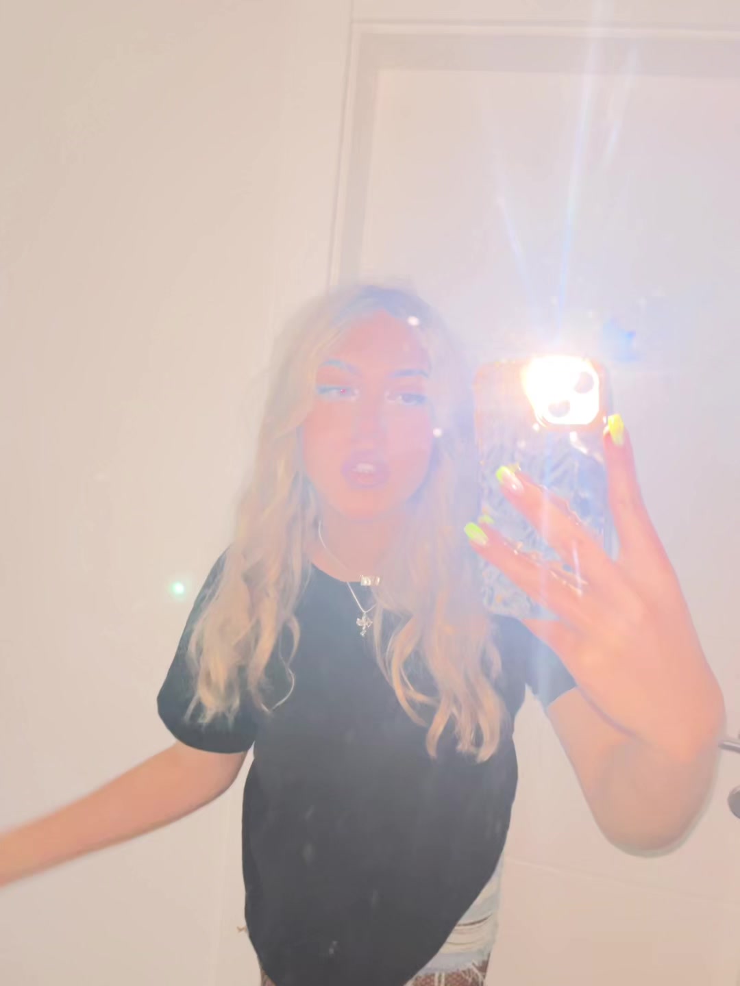 @✌️💋