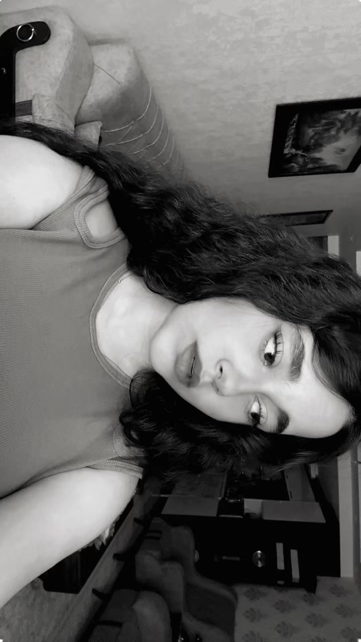 @Helena💞