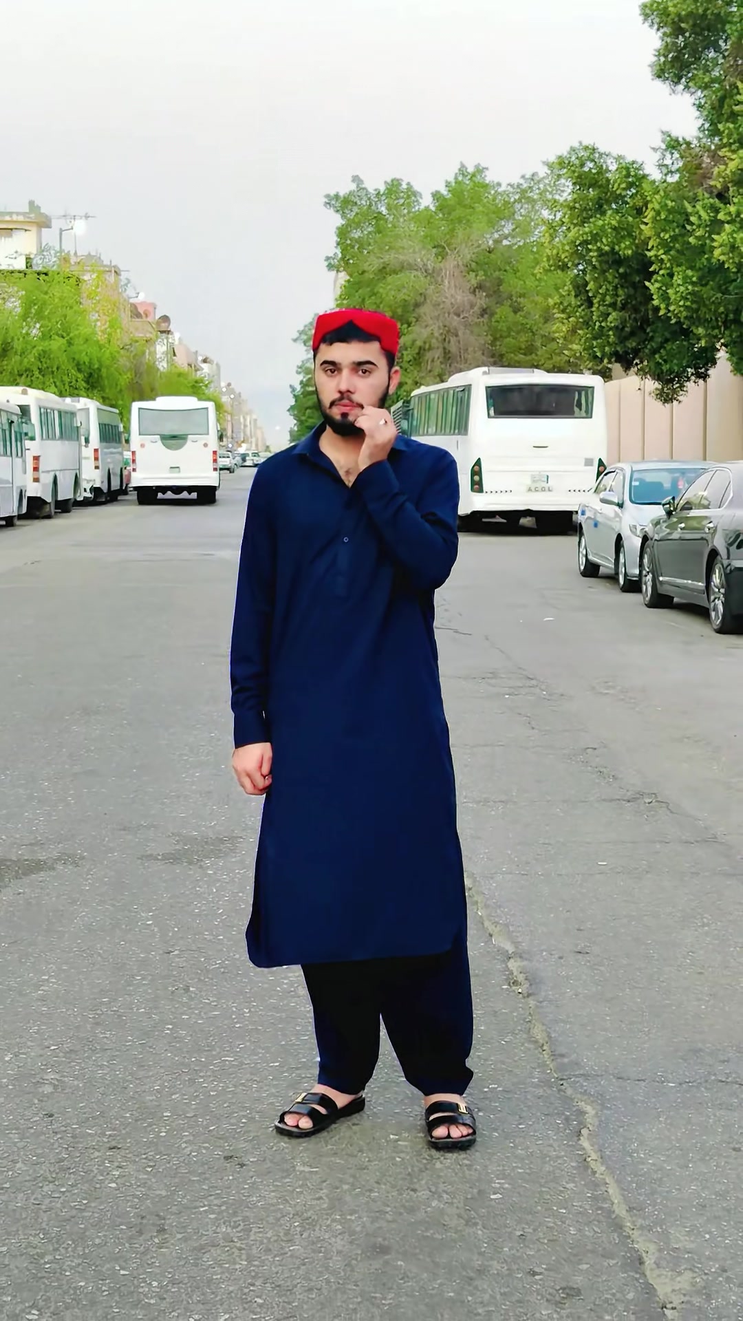@𝙏𝙖𝙡ح𝙖 𝙉𝙄𝘼𝙕𝙄 🇵🇰🦅