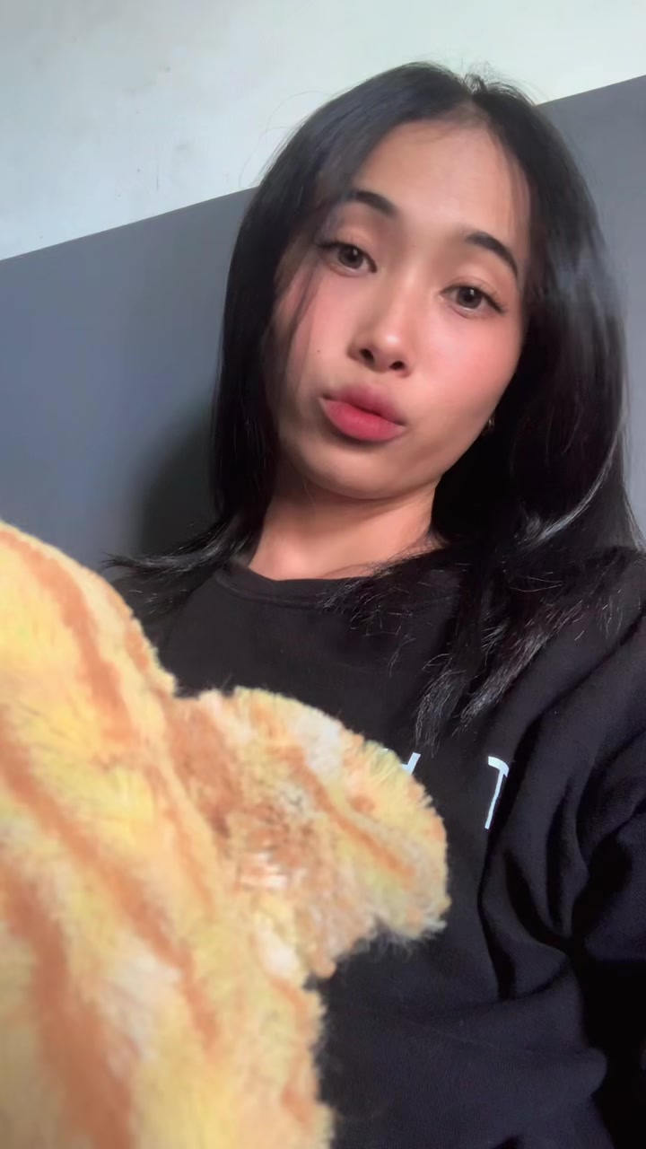 @deeva23