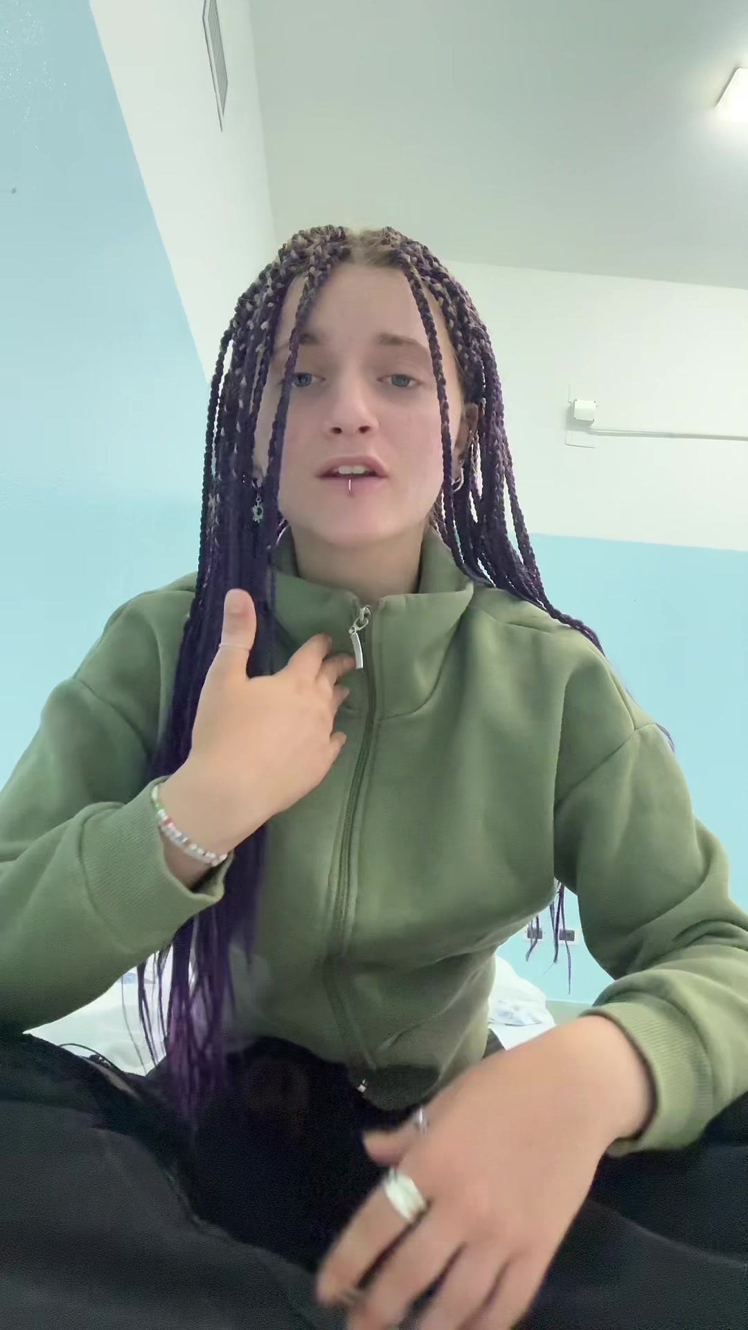 @Ilaria