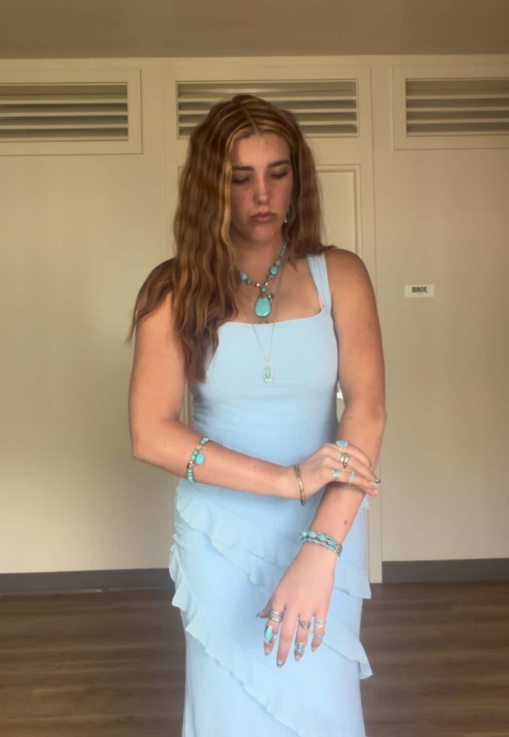 @jaksyn