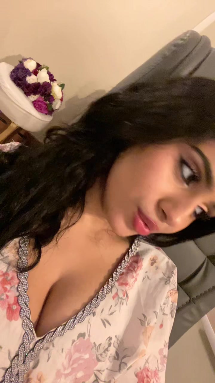 @أمَة الخالق