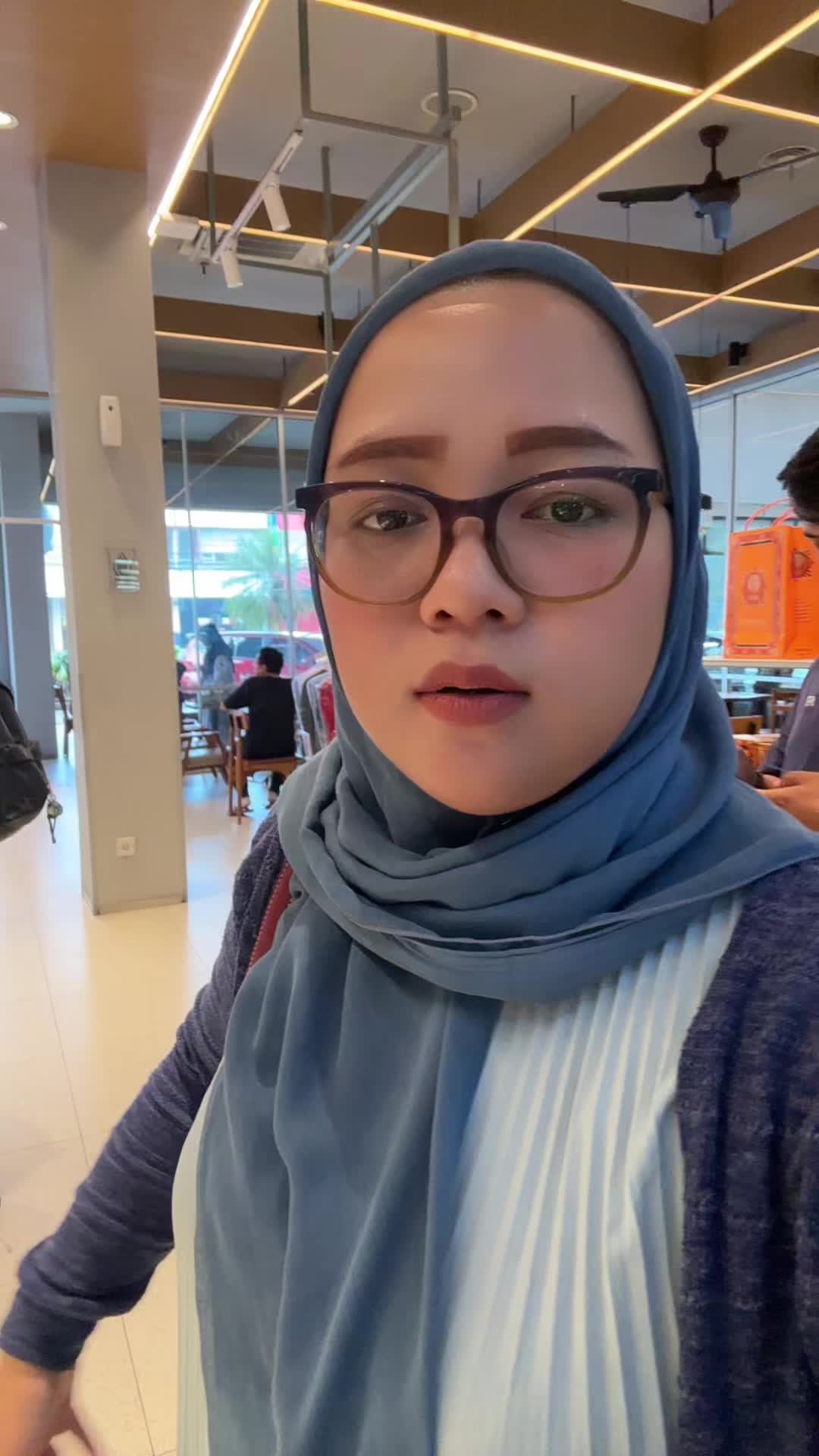 @Putri Aulia Fajar