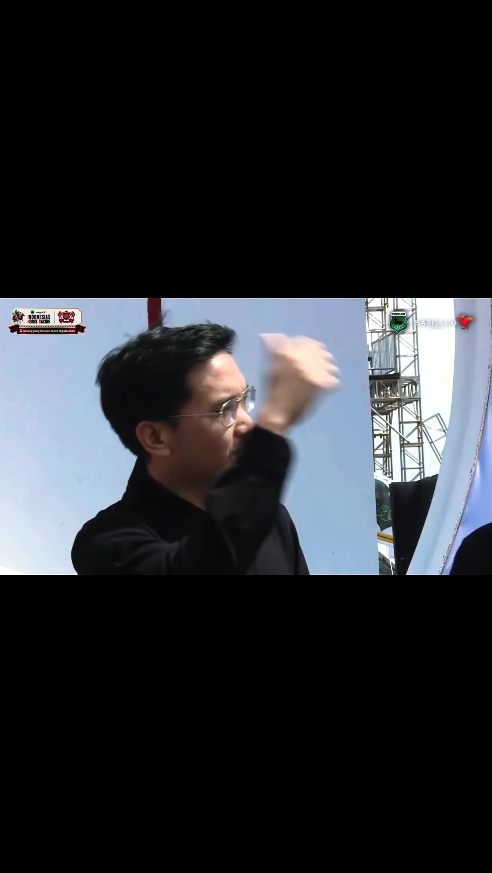 @AYOEK