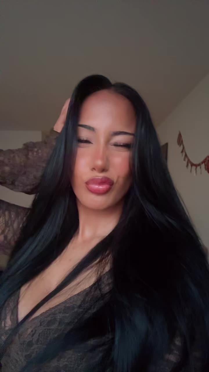 @𝔅