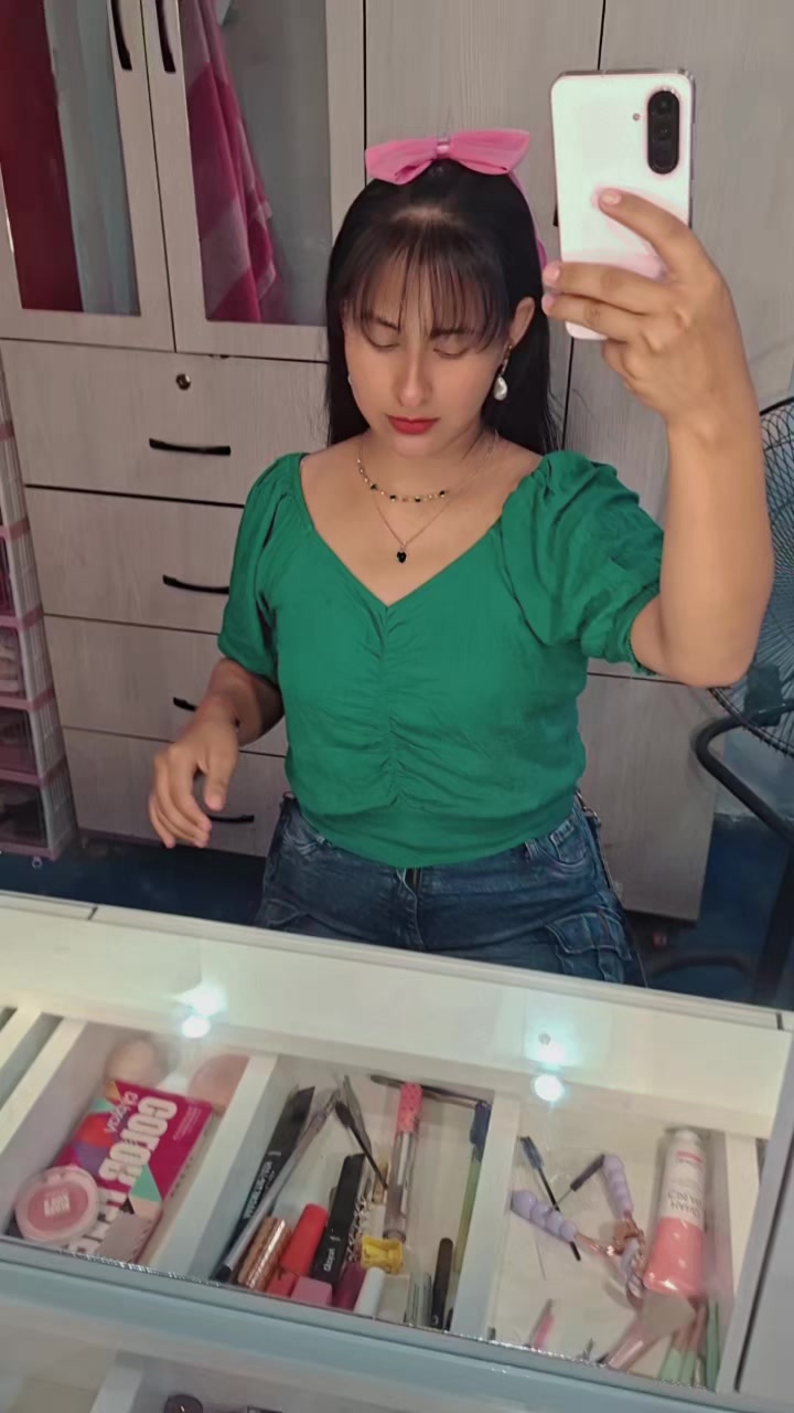 @🦋A'naly Chuquihuanga🥰🍒😘