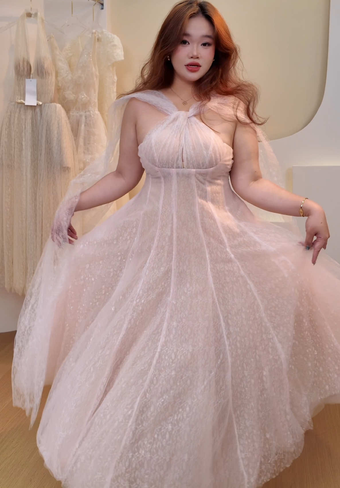 @KhảÁidangiu