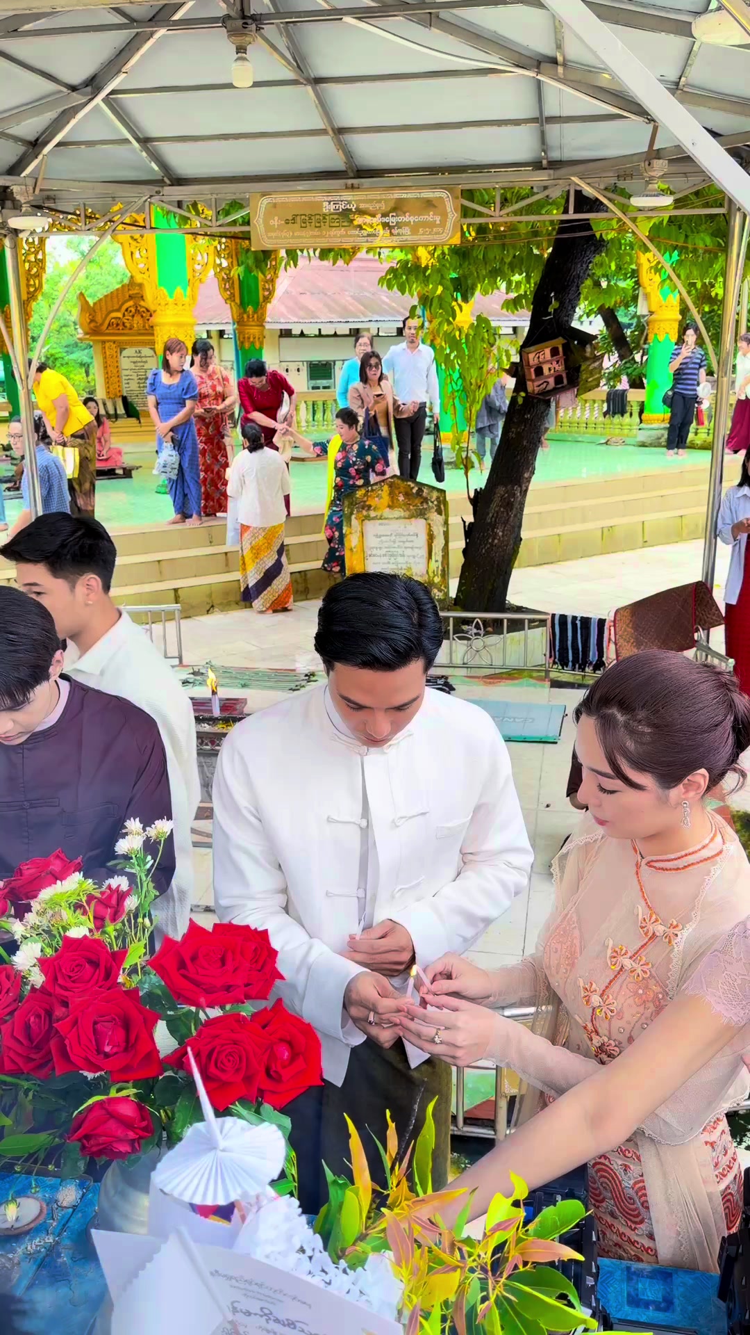 @zwal_yan_naing